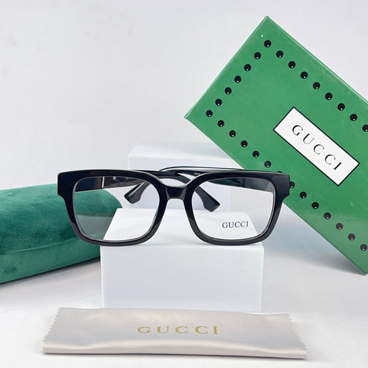 GUCCI EYEWEAR