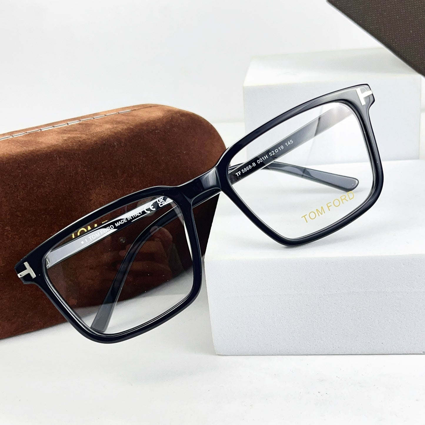 TOMFORD EYEWEAR TF5868