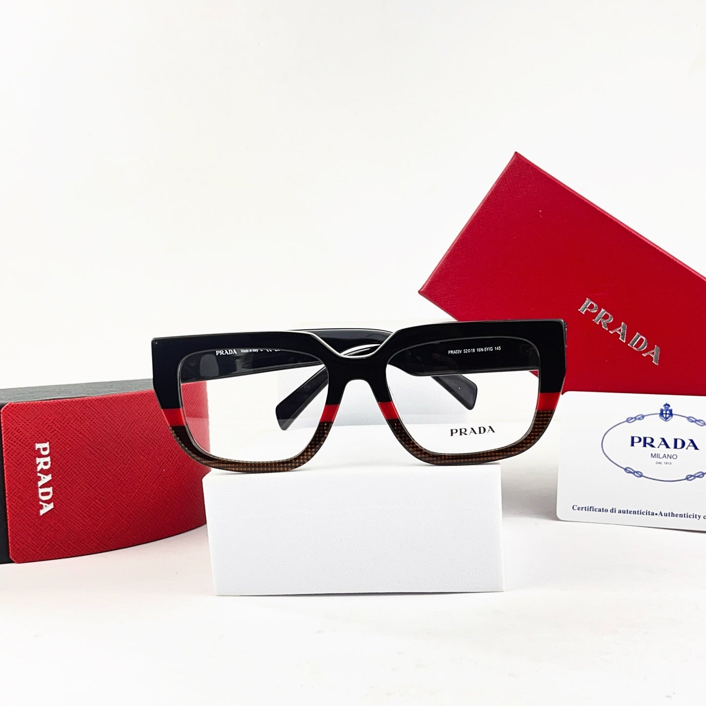 PRADA EYEWEAR