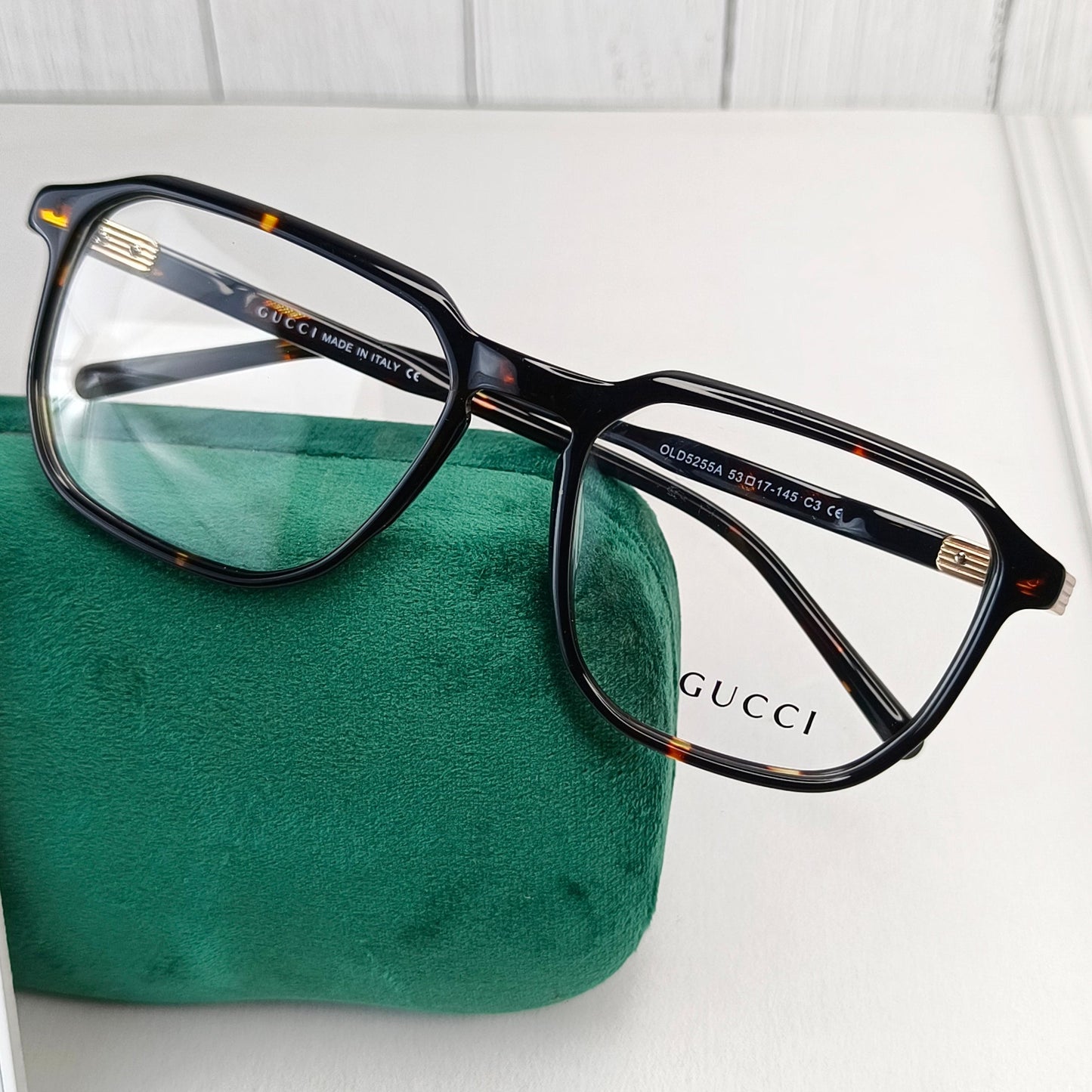 GUCCI EYEWEAR