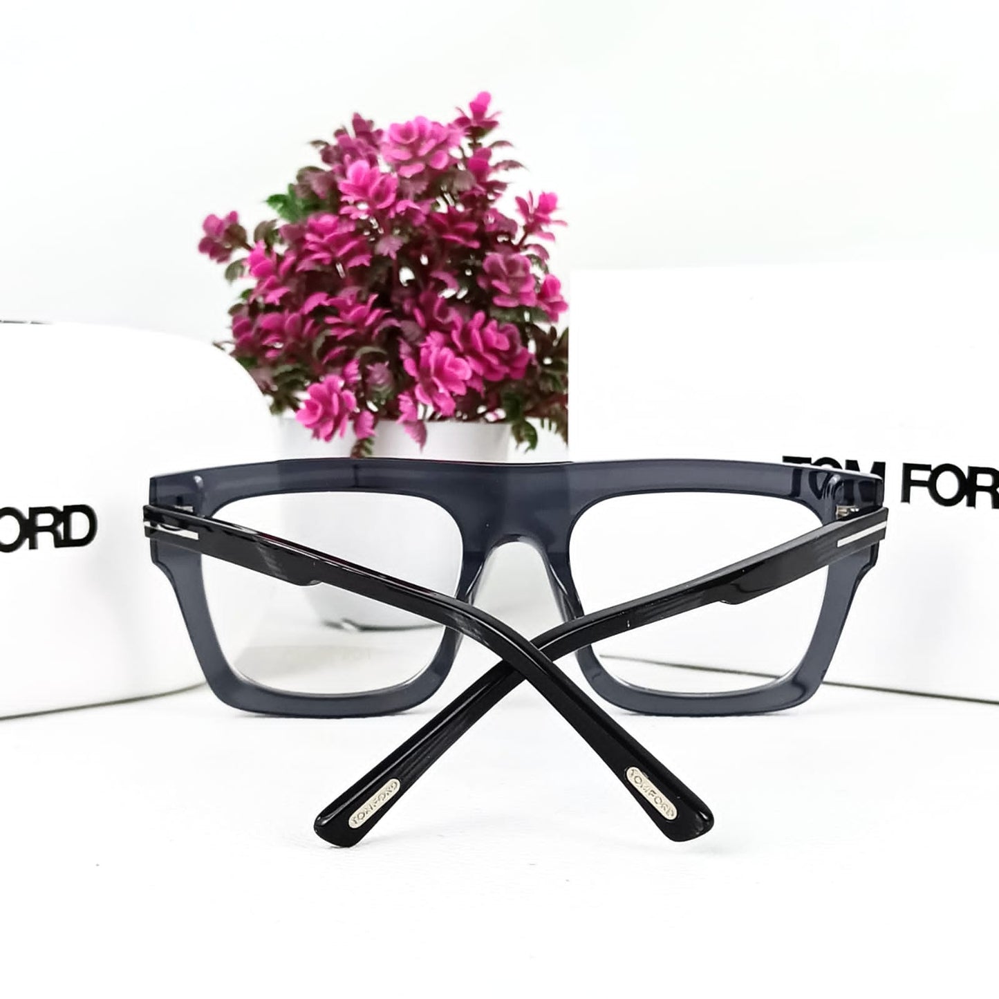 TOMFORD EYEWEAR TF5724