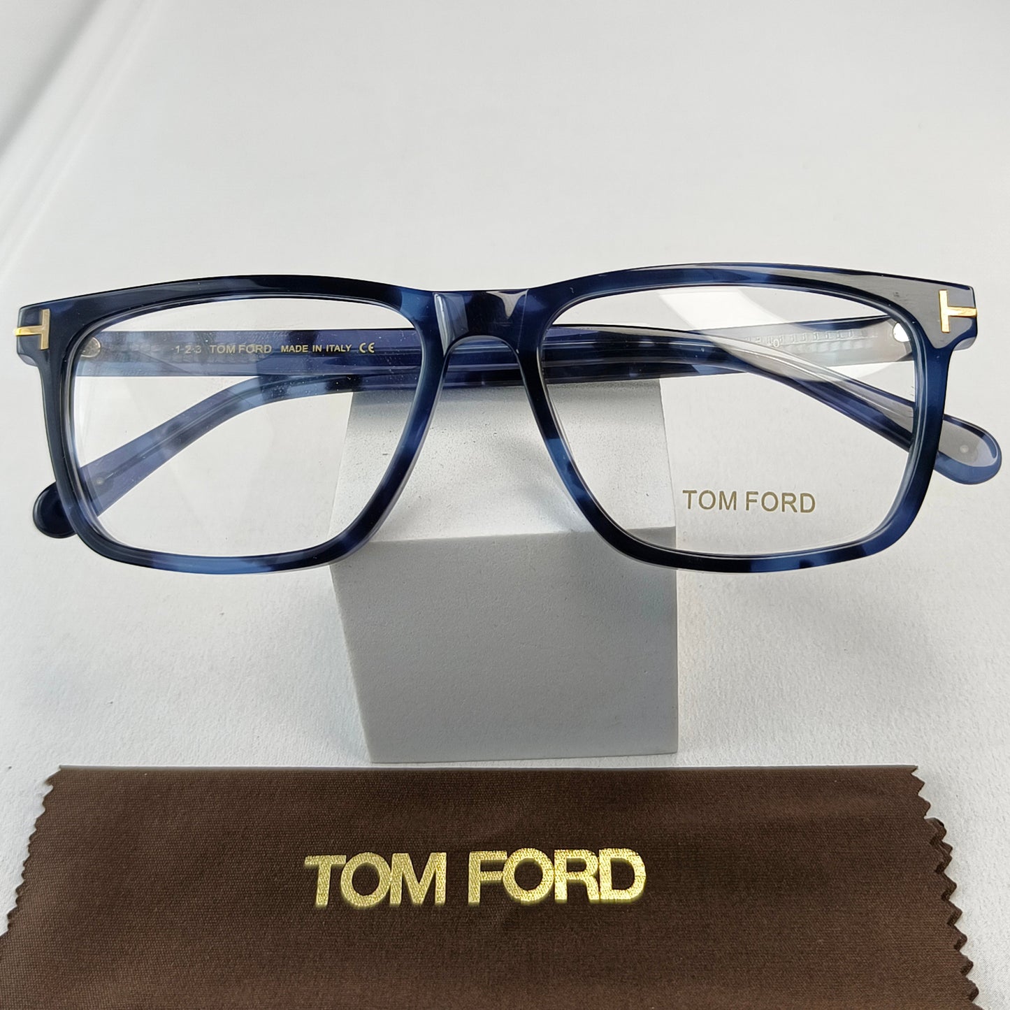 TOMFORD EYEWEAR TF5716